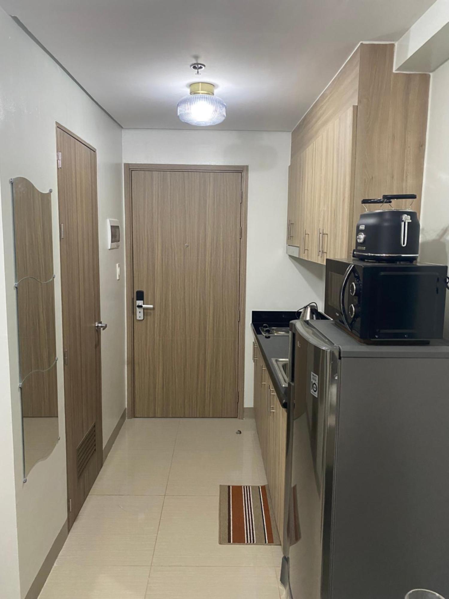 Cozy Condo Near Mall Of Asia 파사이 외부 사진